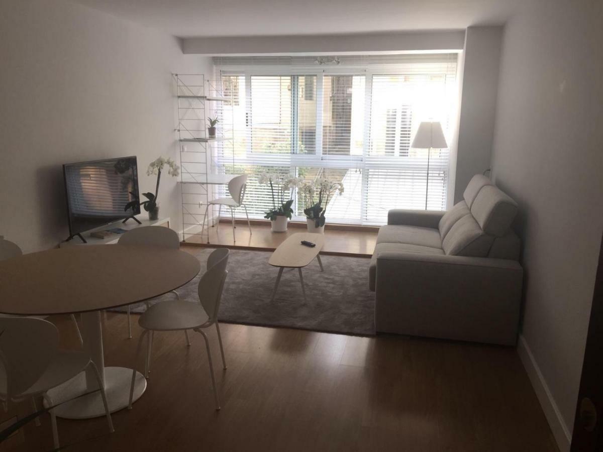 Apartamento De La Luz Centrico En Nautico -Parking Vigo Ngoại thất bức ảnh