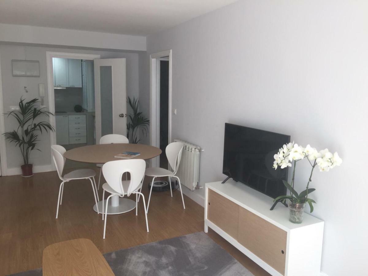 Apartamento De La Luz Centrico En Nautico -Parking Vigo Ngoại thất bức ảnh