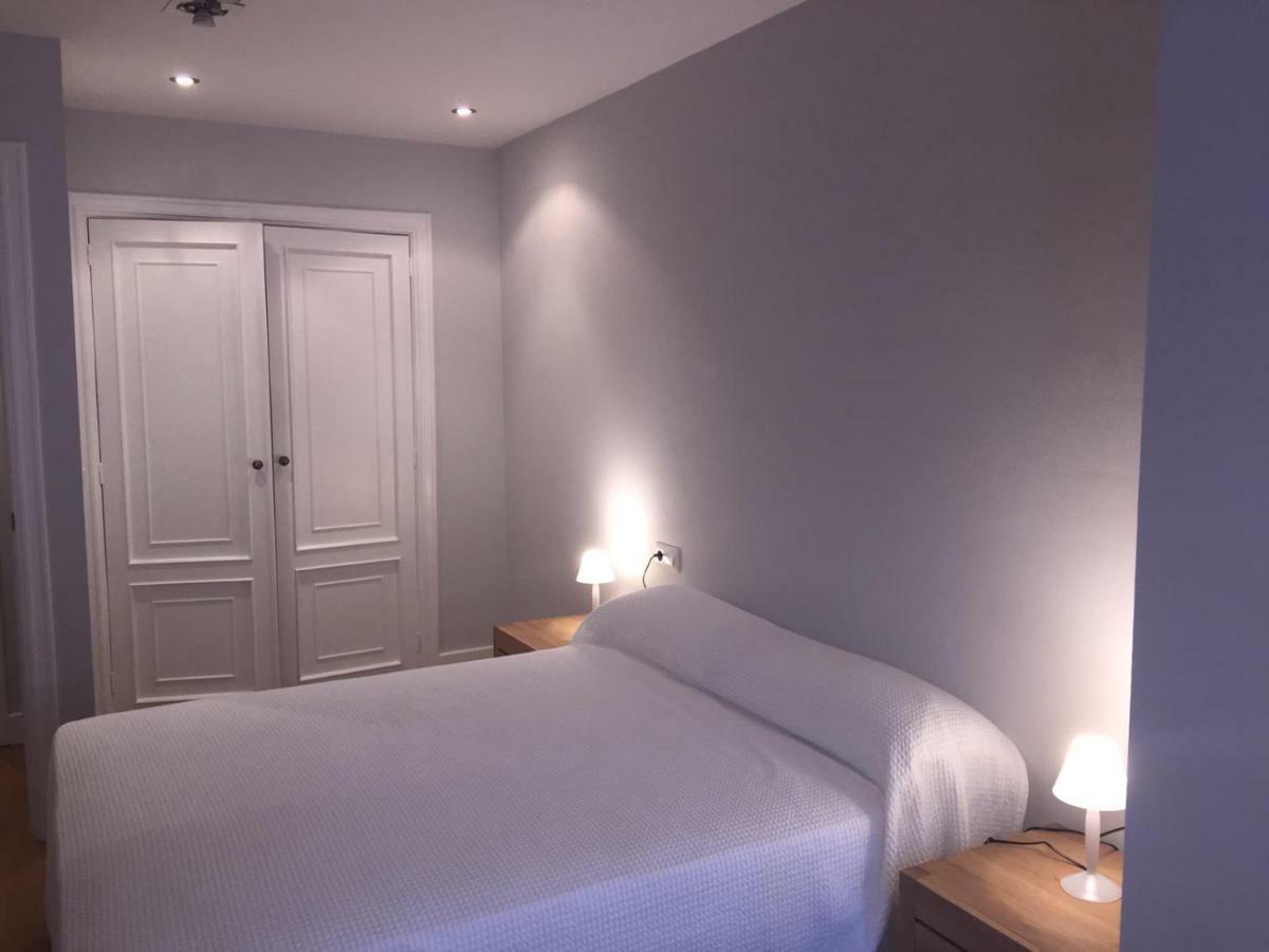 Apartamento De La Luz Centrico En Nautico -Parking Vigo Ngoại thất bức ảnh